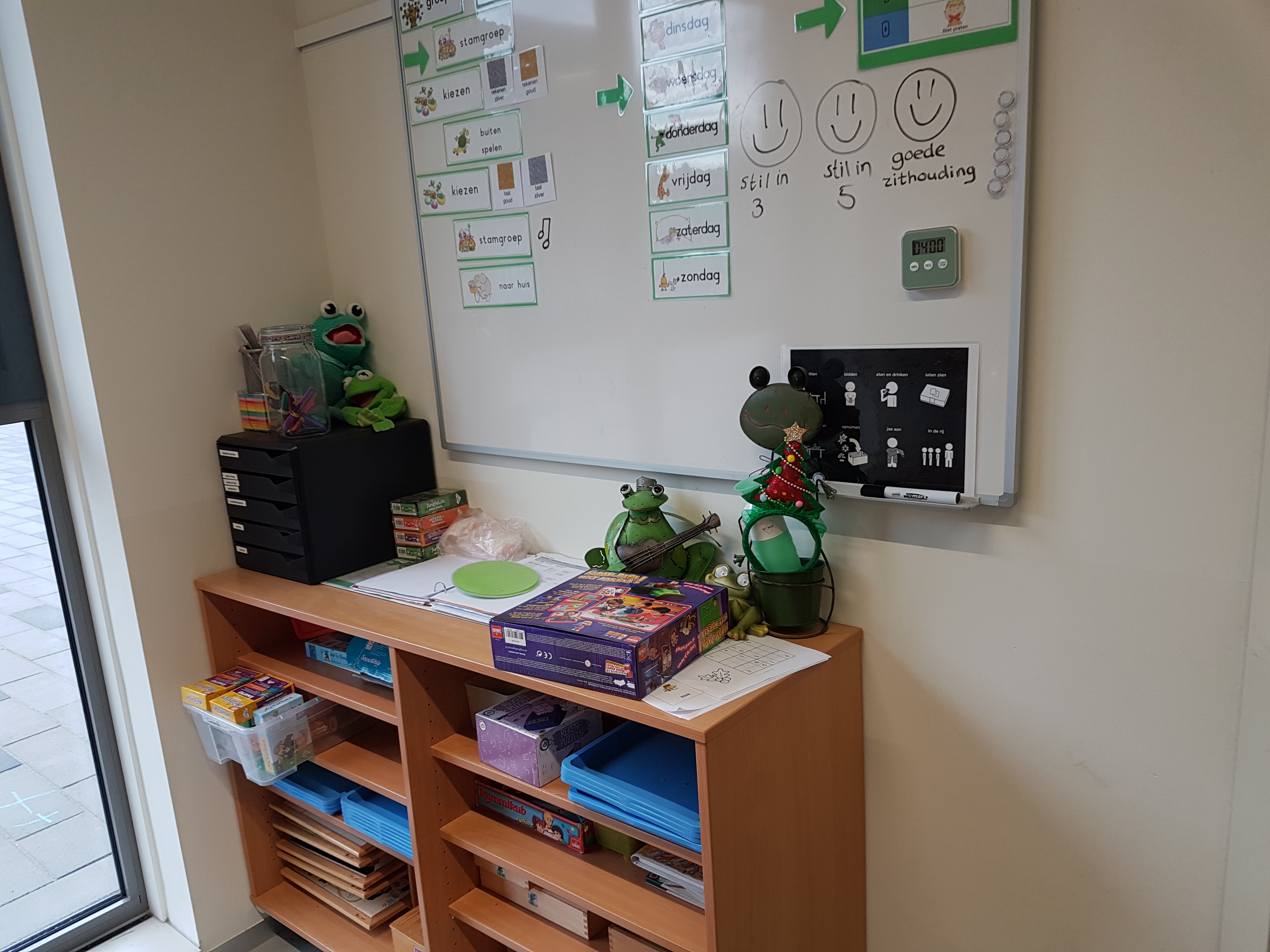 I enjoy visiting in Snijders